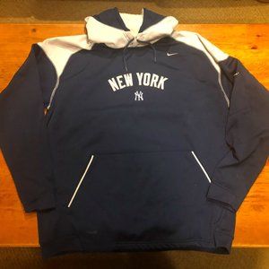 2000's Official New York Yankees Adult Pull-Over Sweatshirt